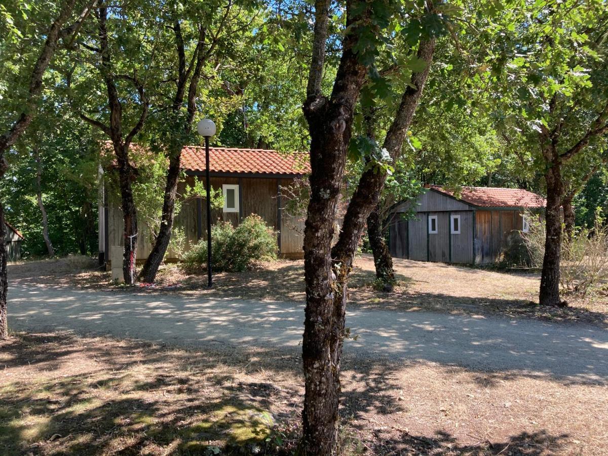 Hotel Le Balcon Des Raspes Saint-Victor-et-Melvieu Zewnętrze zdjęcie